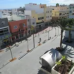 Avenida De Canarias Hotel 2*