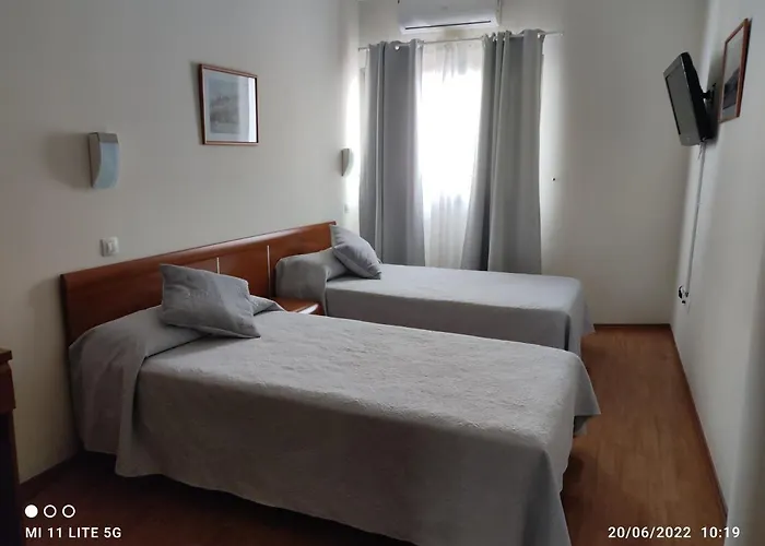 Avenida De Canarias Hotel 2*