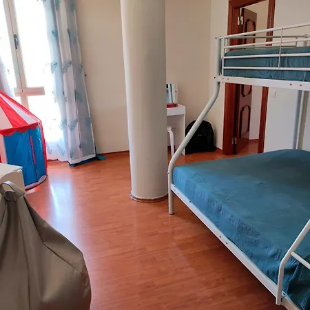 Avenida De Canarias 2*