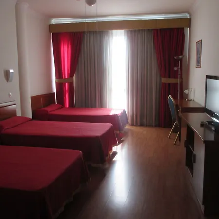 Hotel Avenida De Canarias