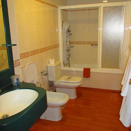 Hotel Avenida De Canarias