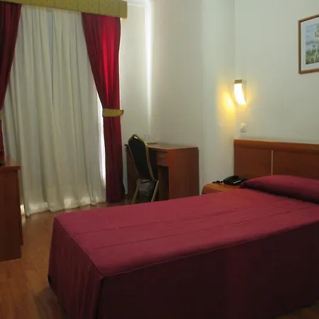 Hotel Avenida De Canarias