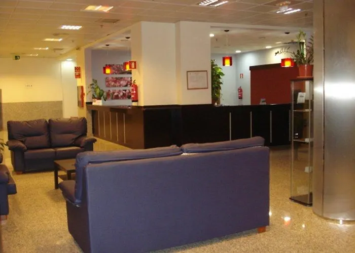 Avenida De Canarias Vecindario (Gran Canaria)